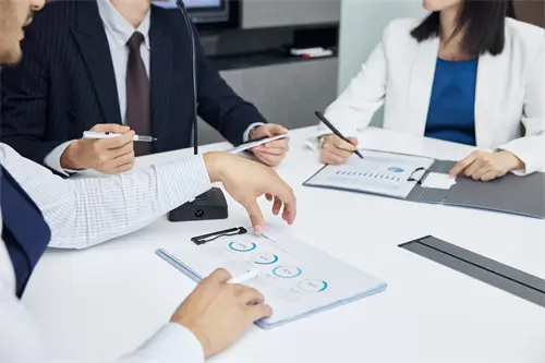 以的含义男生名字